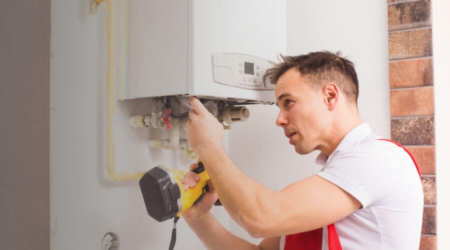 Local tankless water heater installation in Bolckow, MO